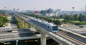 Hợp tác quốc tế và công nghệ